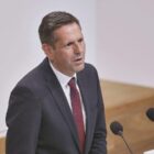 Lies sorgt sich um jüdische Einrichtungen