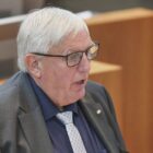Lauman will Aufgaben zwischen Apotheken und Ärzten neu aufteilen