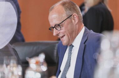 Insa: Union zieht AfD davon - Zufriedenheit mit Merz wächst