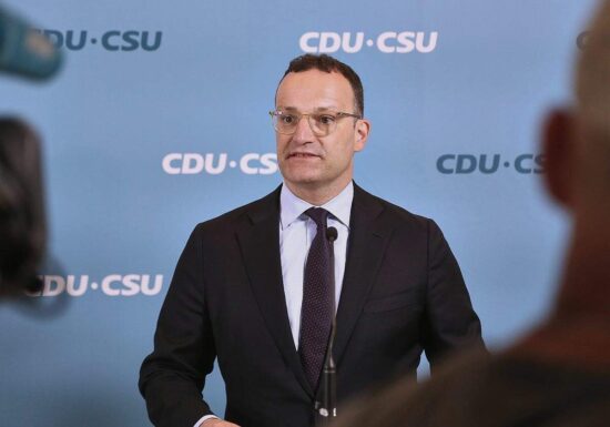 AfD unterstützt Spahns Atomwaffen-Vorstoß