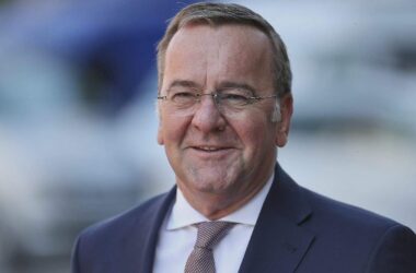 Pistorius zu Gesprächen in Kiew