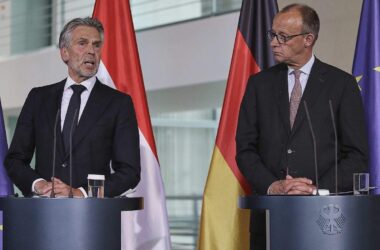 Merz und niederländischer Regierungschef beraten über Handel