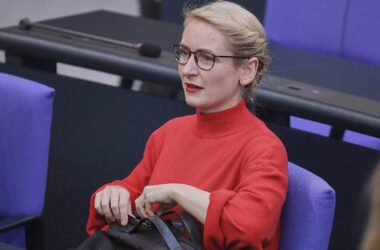 Linke erwägt neuen Kandidaten für Parlamentarisches Kontrollgremium