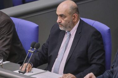 Nouripour warnt vor harten Repressionen im Iran