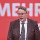 Schweitzer sieht in "Manifest" keinen Angriff auf SPD-Parteiführung
