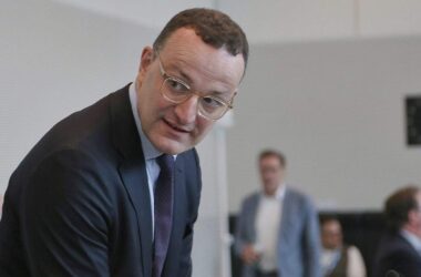 Grüne werfen Spahn und Warken mangelnden Willen zur Aufklärung vor