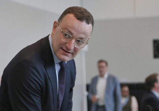 Grüne werfen Spahn und Warken mangelnden Willen zur Aufklärung vor