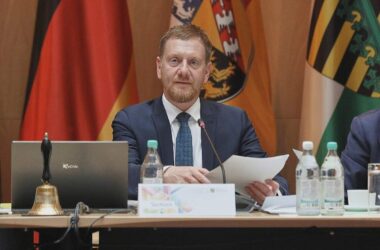 Kretschmer warnt vor Brexit-Stimmung in Deutschland