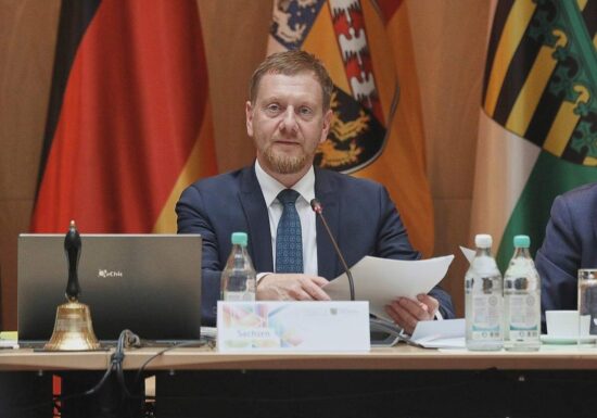 Kretschmer warnt vor Brexit-Stimmung in Deutschland