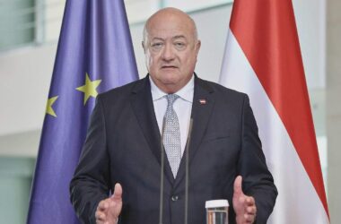 Österreichs Bundeskanzler sieht Europa in Wohlstands-Falle
