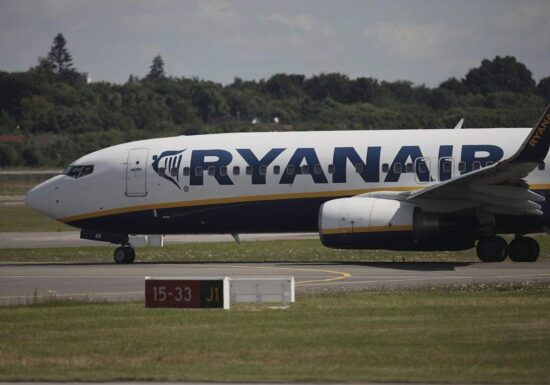 Ryanair-Maschine muss in Memmingen notlanden - Mehrere Verletzte