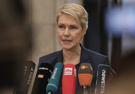 Schwesig fordert vom Bund finanziellen Ausgleich für Steuerausfälle