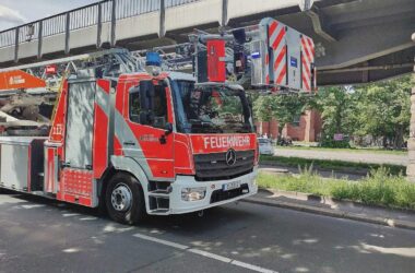 Feuerwehrverband will Führerscheinentzug für Schaulustige