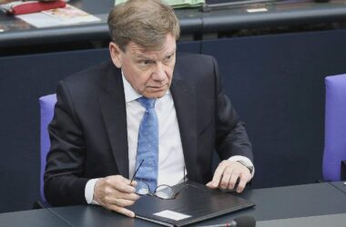 Wadephul glaubt nicht an US-Eingreifen in Nahost-Konflikt