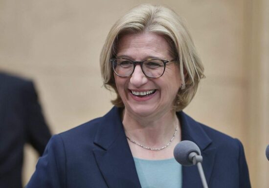 Rehlinger fordert Bund zu Kompromissbereitschaft bei Steuerpakt auf