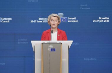 EU-Kommission muss sich Misstrauensvotum im EU-Parlament stellen