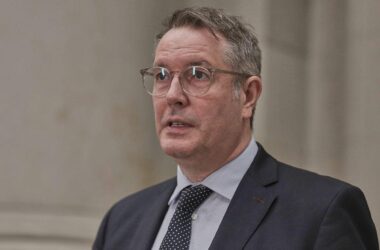Schweitzer betont Bedeutung der grenzüberschreitenden Zusammenarbeit