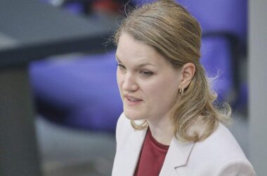 Eichwede bekräftigt SPD-Festhalten an Brosius-Gersdorf