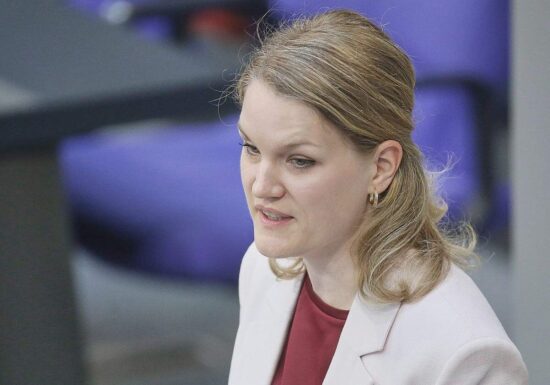 Eichwede bekräftigt SPD-Festhalten an Brosius-Gersdorf