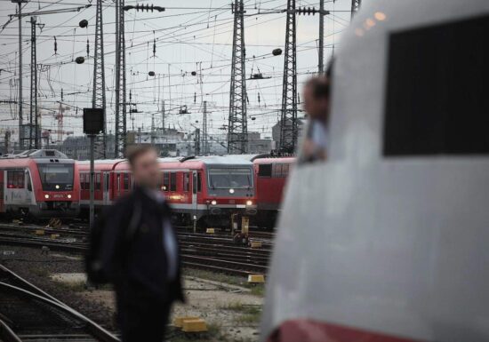 Lokführer wollen lieber mehr Geld statt Freizeit