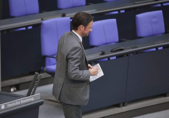 SPD-Parlamentsgeschäftsführer lehnt Sparforderungen aus Union ab