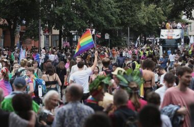 64 Festnahmen im Umfeld des CSD in Berlin - 3 Polizisten verletzt