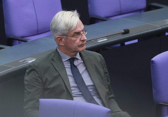 Union hält an Reform der Schuldenbremse fest