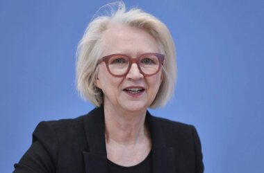 Schnitzer sieht hohe Erwartungshaltung der Unternehmen vor Gipfel