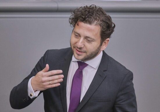 Grünen-Chef eröffnet Wahlkreisbüro in Brandenburg an der Havel