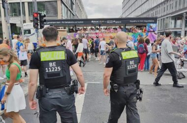 Queer-Beauftragte fordert Schutz sexueller Identität im Grundgesetz