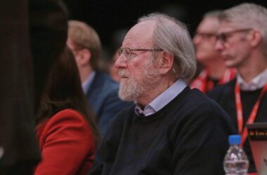 Thierse mahnt SPD und Union zu Zurückhaltung und Toleranz