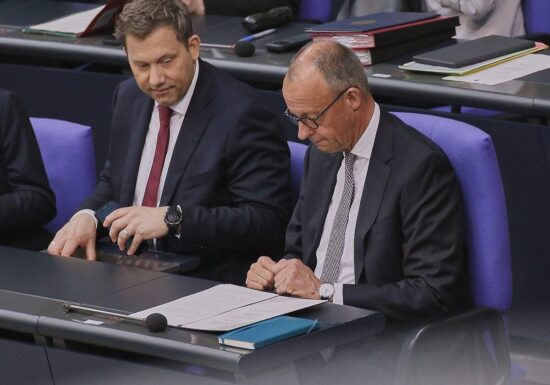 Grüne sehen Merz und Klingbeil "in der Hand des fossilen Kartells"