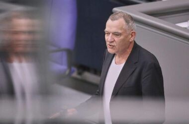 Linke warnt vor "Mehrheit mit Faschisten" bei Richterwahl