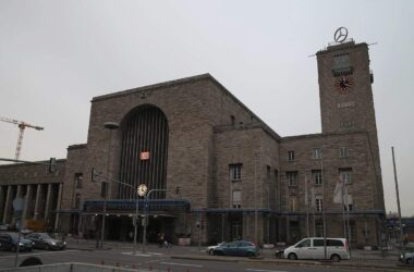 Stuttgart 21: Alter Kopfbahnhof bleibt bis Mitte 2027 in Betrieb