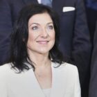 Reiche fordert Deutsche zu mehr Arbeit auf