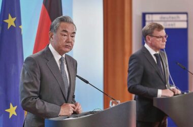 Wadephul kritisiert China für intransparente Exportbeschränkungen