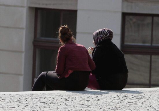 Umfrage: Jeder Fünfte fühlt sich durch Behörden benachteiligt