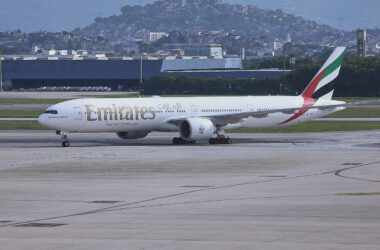 Emirates will künftig Kryptowährungen akzeptieren