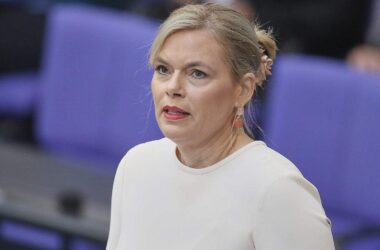Klöckner pocht auf Wahlrechtsreform