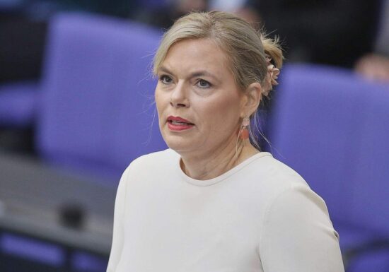 Klöckner pocht auf Wahlrechtsreform