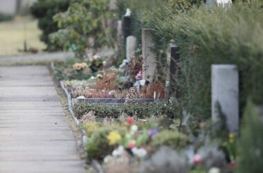 Sterbefallzahlen im zweiten Quartal unter Niveau der Vorjahre