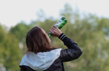 Drogenbeauftragter will strengere Alkoholregeln