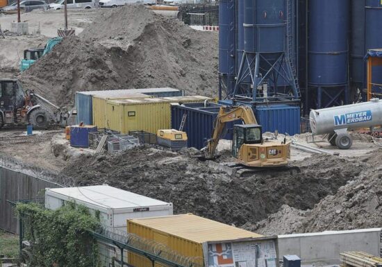 Auftragseingang im Bauhauptgewerbe stagniert im Mai