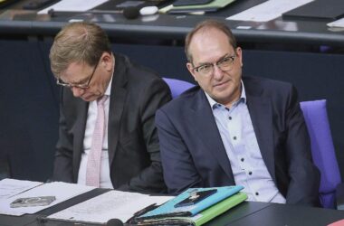 Linke kritisiert Kontakte der Bundesregierung zu Afghanistan