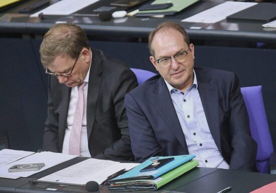Linke kritisiert Kontakte der Bundesregierung zu Afghanistan