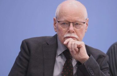 Bremens Innenminister sieht Mainzer AfD-Beamten-Regel skeptisch