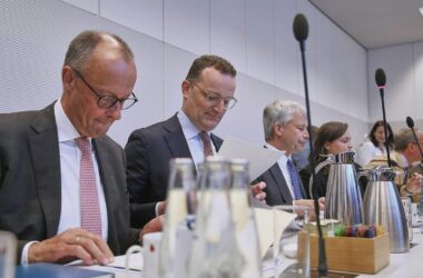 Schwesig wirft Union Beschädigung das Bundesverfassungsgerichts vor