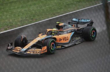 Norris gewinnt F1-Rennen in Silverstone - Podium für Hülkenberg
