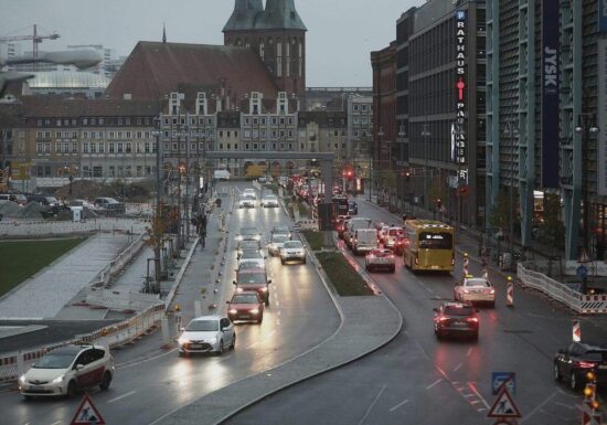 Grüne und BUND bemängeln Experten-Bericht zu Verkehrs-Klimazielen