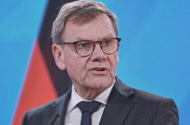 Wadephul warnt Ukraine vor Belastung des Weges in die EU